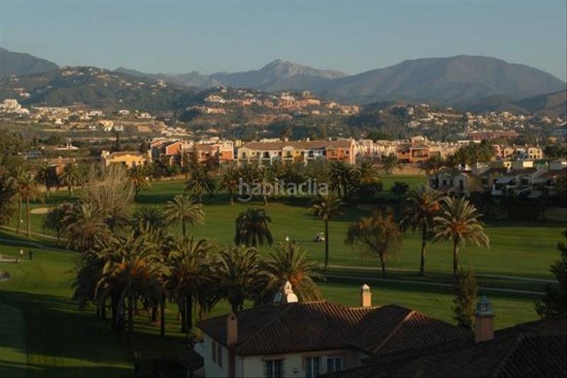 Foto 602a9ecb-e0a4-44e2-a2ce-40e05ff98e13. Pis amb calefacció piscina a Guadalmina Alta Marbella