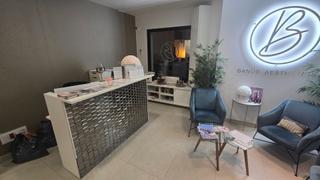 Transfer Business premise in Puerto Banús. Se traspasa instalaciones de clínica de estética en puerto banus