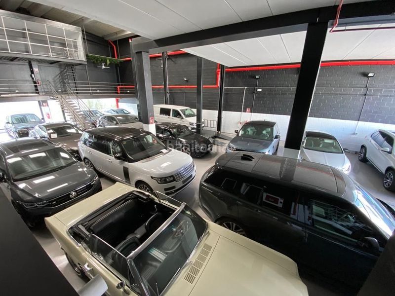 Foto 0e65f179-7767-4841-8318-216de7a3087f. Alquiler local comercial increible nave comercial moderna en traspaso nueva andalucia en Marbella