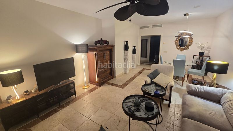Foto 62e6e314-fea7-4cf0-a3b2-538402b8a8e4. Piso en pico de alcazaba 21 estupendo piso luminoso en la prestigiosa urbanización Benatalaya! en Estepona