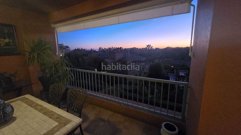 Foto d6865768-c708-4d94-a453-870a778aae4b. Piso en pico de alcazaba 21 estupendo piso luminoso en la prestigiosa urbanización Benatalaya! en Estepona