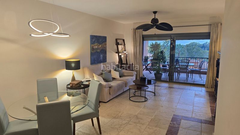 Foto d978a829-01e7-4b09-98aa-a99a2416256a. Piso en pico de alcazaba 21 estupendo piso luminoso en la prestigiosa urbanización Benatalaya! en Estepona