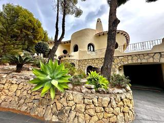 Xalet en Altea la Vella. Exclusiva villa en el estilo mediterrneo