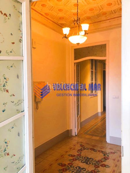 Foto a464d6fd-ba6f-4522-a0cb-818d6caecfff. Alquiler piso en avinguda de maría cristina 4 magnífica y espaciosa vivienda modernista en muy buen estado de conservación, con suelos de mosaico, puertas originales en Valencia