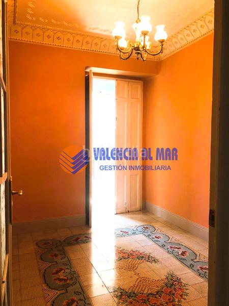 Foto b5343d13-4419-491c-bb63-d89820838e73. Alquiler piso en avinguda de maría cristina 4 magnífica y espaciosa vivienda modernista en muy buen estado de conservación, con suelos de mosaico, puertas originales en Valencia