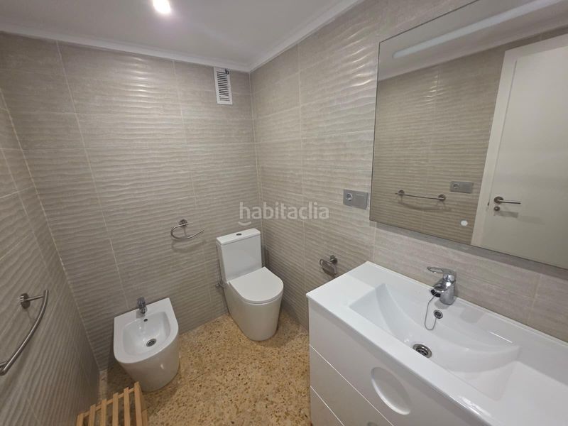 Foto 0317acc7-4d19-4ab1-a24e-24b9d68bf11f. Piccolo appartamento con riscaldamento piscina in Miramar