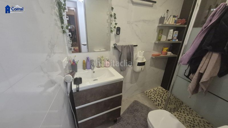 Foto adc42aea-ba19-4f0a-acfa-ae9ce9a8deed. Casa amb calefacció aparcament a Beniarjó