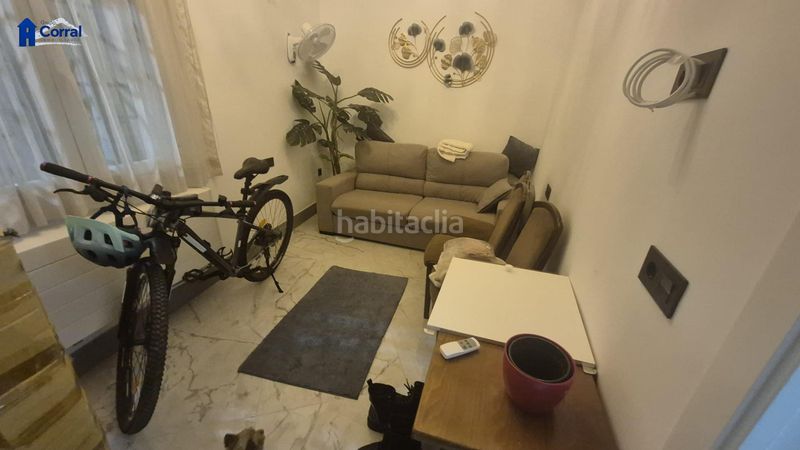 Foto bedc447a-ebed-4483-af50-50f85800b360. Casa amb calefacció aparcament a Beniarjó