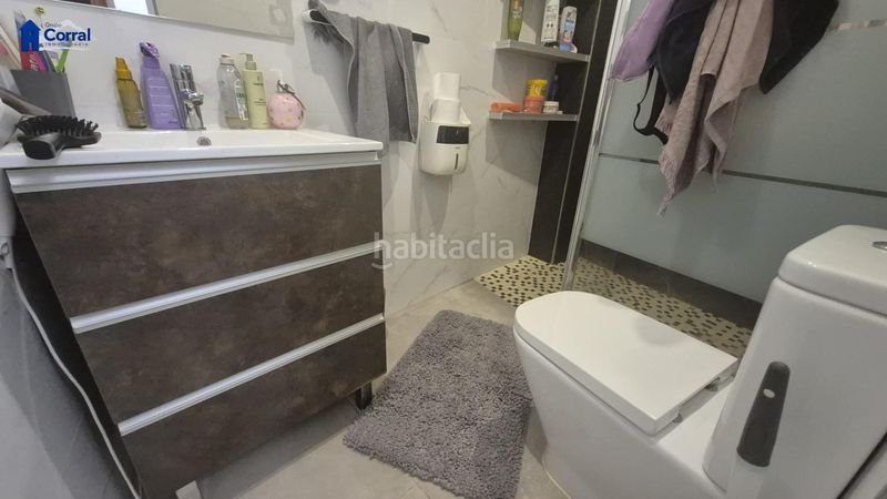 Foto f7114ce8-27a0-428b-a579-7319dd0a2651. Casa amb calefacció aparcament a Beniarjó