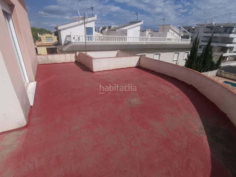 Foto 3477f87b-ec51-4b5b-b222-8919350f47eb. Chalet con riscaldamento parcheggio piscina in Oliva playa Oliva