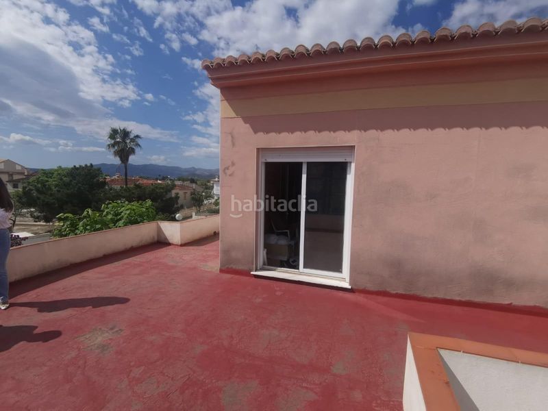 Foto 94201547-4f97-4303-9bab-e21bb4cf271b. Chalet con riscaldamento parcheggio piscina in Oliva playa Oliva