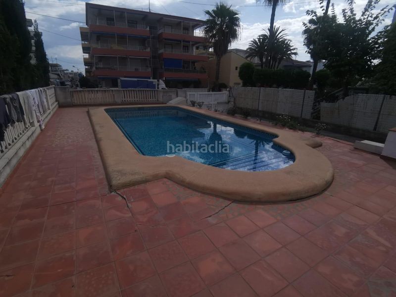 Foto c10a73ae-d3ba-4a90-bec1-8cbbd4268558. Chalet con riscaldamento parcheggio piscina in Oliva playa Oliva