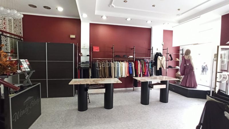 Foto d4f54bfd-7dcd-4e94-88fe-89b422b51d89. Local comercial a Centro Histórico Gandia