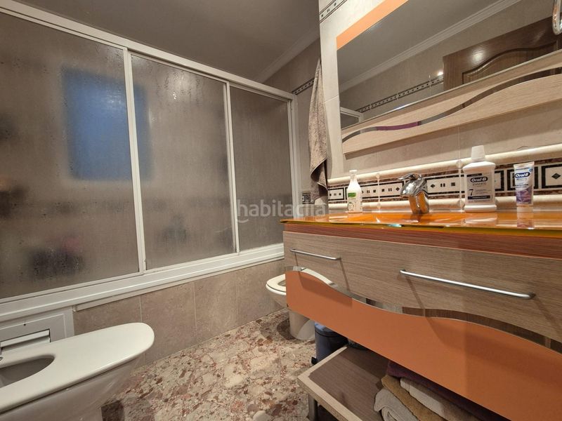 Foto 549f9b74-17c1-4a92-a3ea-335a900c34e4. Casa pareada en Oliva playa Oliva
