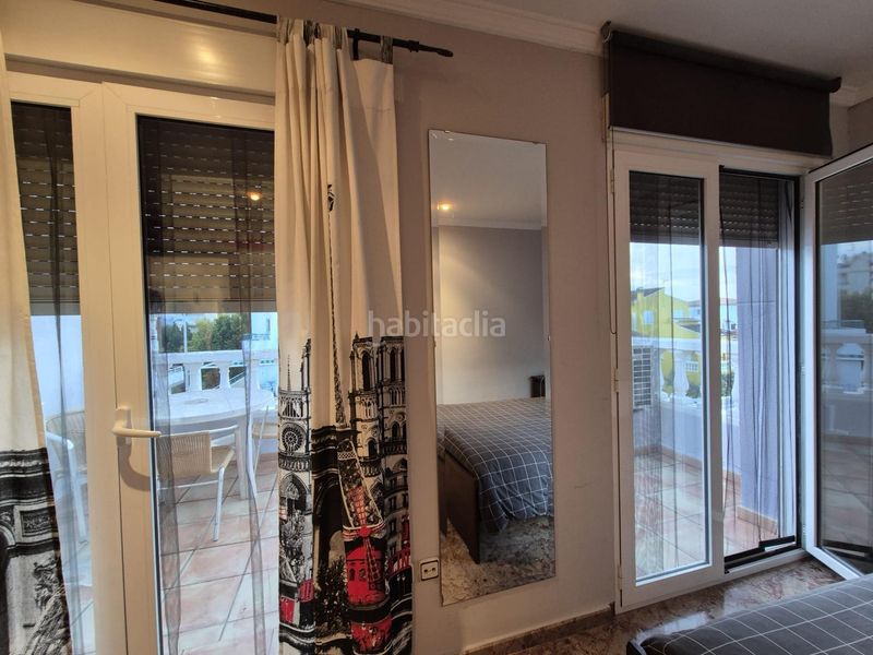 Foto a675107f-a7b6-44ec-b27b-5b13d92f59ec. Casa pareada en Oliva playa Oliva