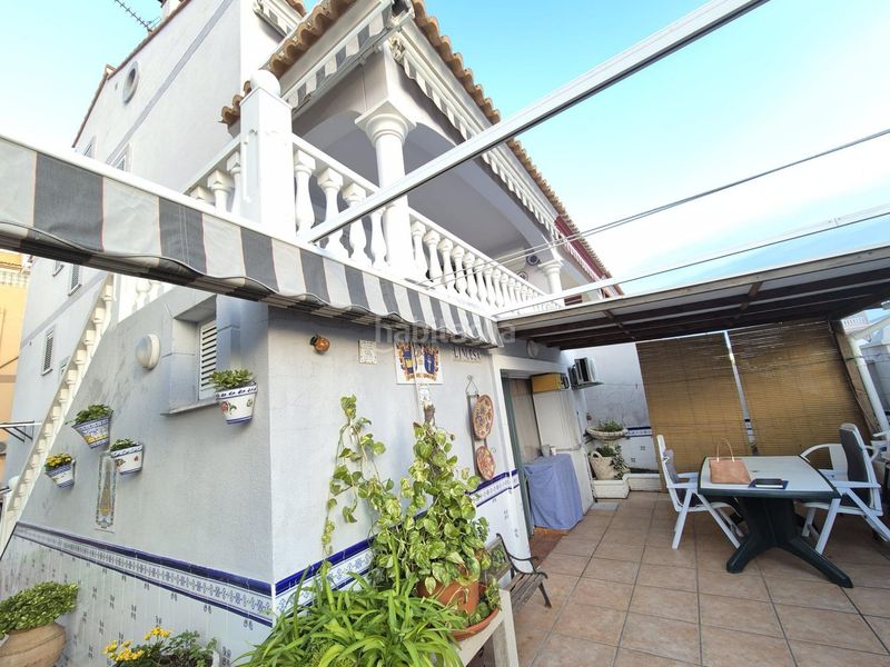 Foto e3fa8b0d-f1d3-472e-9cb1-ba86717c985b. Casa pareada en Oliva playa Oliva