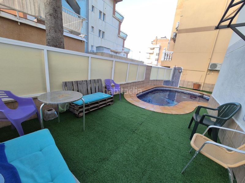 Foto e4646b9c-268d-487c-96e9-fa4dfa6ff5b5. Casa pareada en Oliva playa Oliva