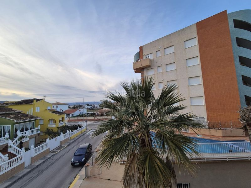 Foto f20be521-e9a3-4420-942b-1c8b802269af. Casa pareada en Oliva playa Oliva