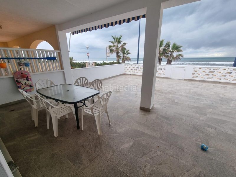 Foto ae0de2ba-0513-4cc1-a15e-3ffa824c8a9d. Chalet with heating parking in Miramar