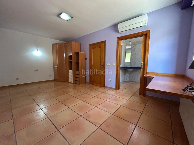 Foto 3d886277-1fb9-4a73-8ca5-902f36fa1e99. Xalet amb calefacció aparcament piscina a Font d´en Carròs (la)