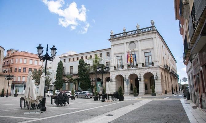 Foto 9e462c39-a97c-4cd2-8761-e7894e0b6040. Planta baixa a Centro Histórico Gandia