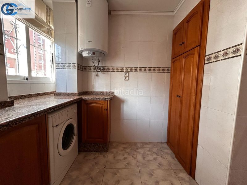 Foto b87cccc2-e691-463e-b4aa-4f7f5a32a623. Apartament a Piles