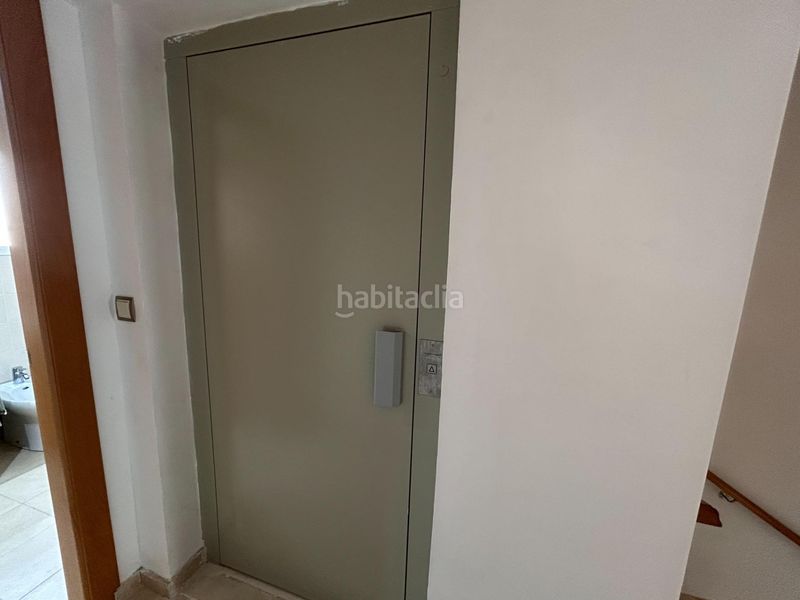 Foto a12d2549-ec75-4011-960b-8b3a9ead2a51. Casa adossada amb calefacció aparcament a Daimús