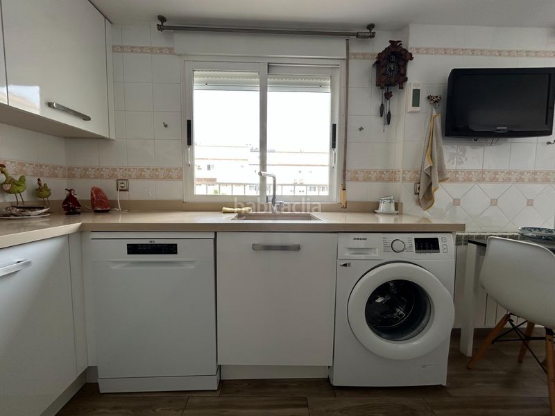Foto bf6d9cc8-ab00-4d8f-924b-6ab58c823ae4. Casa adossada amb calefacció aparcament a Daimús