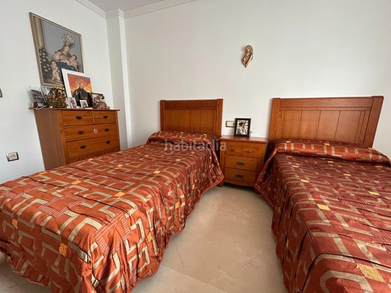 Foto f708e984-8bce-4ae4-ab22-ddf11d4201b2. Casa adossada amb calefacció aparcament a Daimús