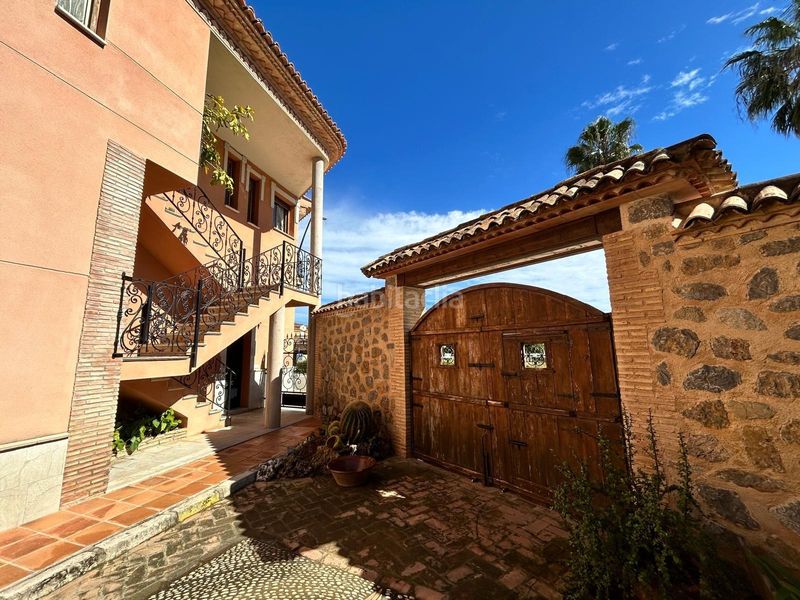 Foto 9df2fa0a-750b-46b1-bcb0-242db24fb18e. Chalet en Alfauir