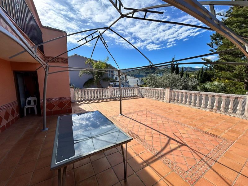 Foto e2f88429-140b-4aeb-a45b-4f753628b5ec. Chalet en Alfauir