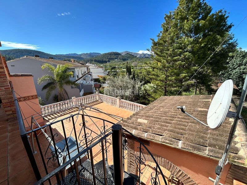 Foto f02be911-ad2d-4825-adf8-3fb91f8179ee. Chalet en Alfauir