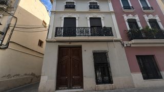 Casa in Centre. Enorme casa en el centro de alzira