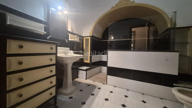 Foto db2621eb-1b17-4d53-bcc5-df16f5a5fa2c. Casa amb calefacció aparcament a Centre Alzira