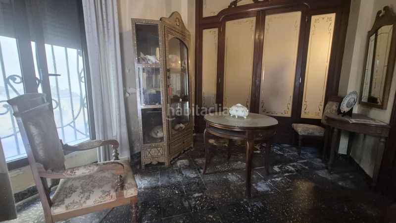 Foto e48f2069-6c59-4702-99d6-d320946cf244. Casa amb calefacció aparcament a Centre Alzira