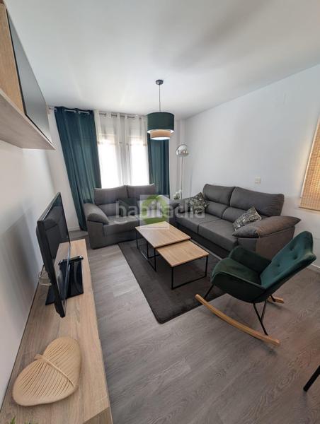 Foto 90f64d06-bcdf-43ed-aae8-b21740c1668e. Rent flat with parking pool in Residencial Triana - Barrio Alto Gabias (Las)