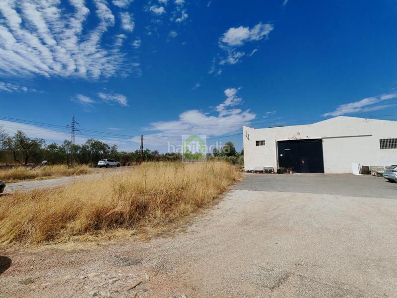 Foto 4fd2b2d0-d007-44ed-a1e7-6b9750236fd8. Nave industrial nave en Dílar