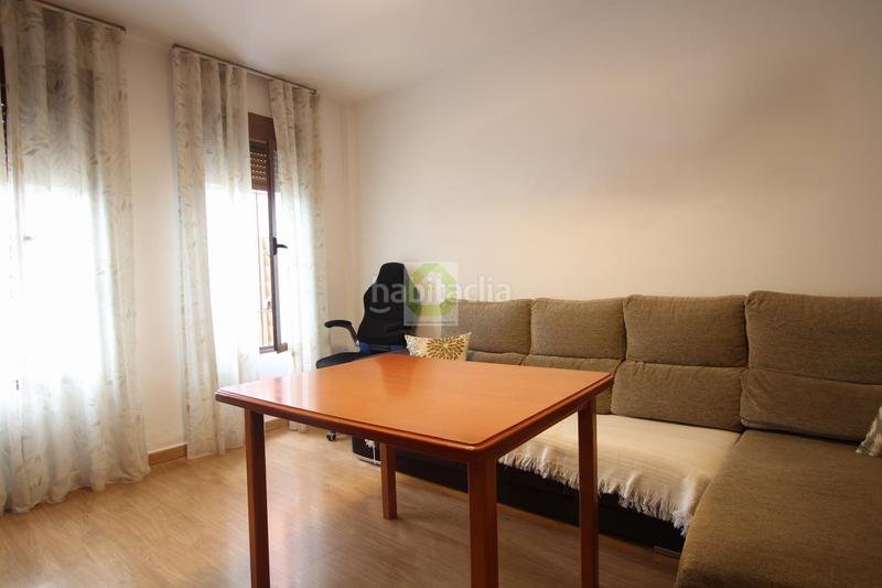 Foto 4319b536-d9fc-4d6c-99c4-6e7d1c1234b7. Casa aparellada amb aparcament a Ogíjares