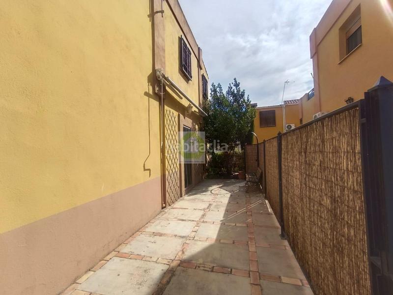 Foto dffd1c70-a8c5-4c01-beae-4efe773f8ed4. Lloguer casa amb aparcament piscina a Ogíjares