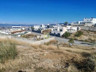 Terreno residencial  Rio  guadalfeo. La zubiaterreno