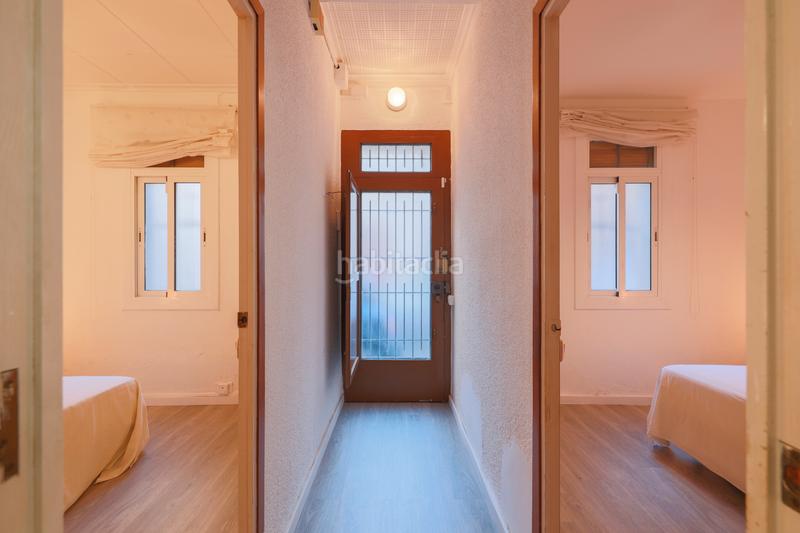Foto 8c5f163e-1a86-4981-bd0d-58bd24cd4f50. Casa preciosa esquinera casa en clot en El Clot Barcelona