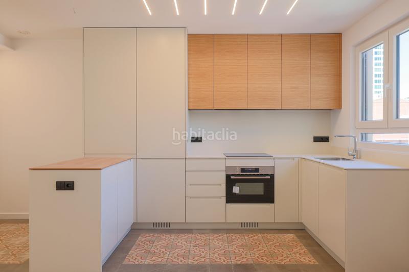 Foto b88237e9-c302-4c1b-a225-5b8205724837. Dachwohnung in carrer del rector triadó 32 in Hostafrancs Barcelona