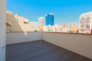 Penthouse in Carrer del rector triadó 32
