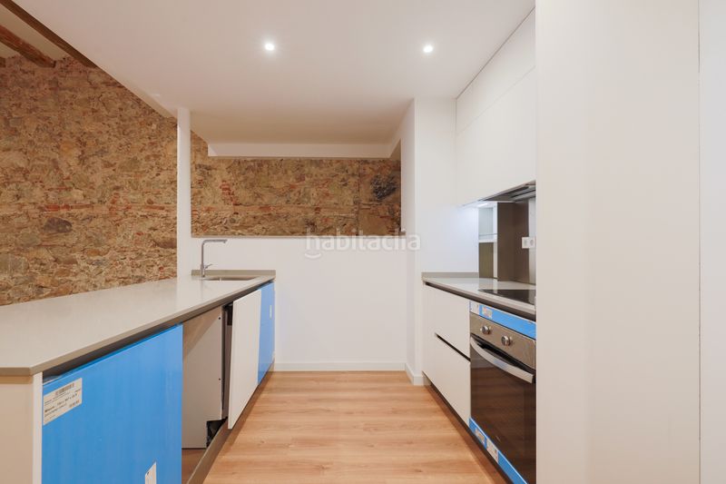 Foto 291564f5-c1d7-4040-adb8-57d288501336. Erdgeschoss mit heizung in Centre Badalona