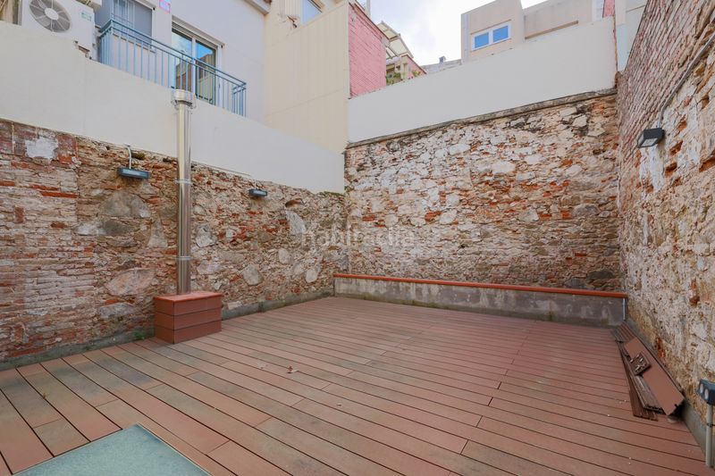 Foto ba8d3f46-a260-4b57-affe-6a01e5cffd82. Erdgeschoss mit heizung in Centre Badalona