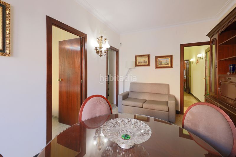 Foto fc8ea123-a052-4132-93ba-5f5ada86b209. Pis a El Camp de l´Arpa del Clot Barcelona