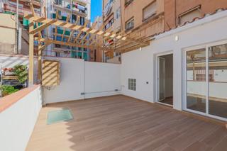 Maison jumelée  Passatge de núria. Casa en la sagrada familia recien reformada