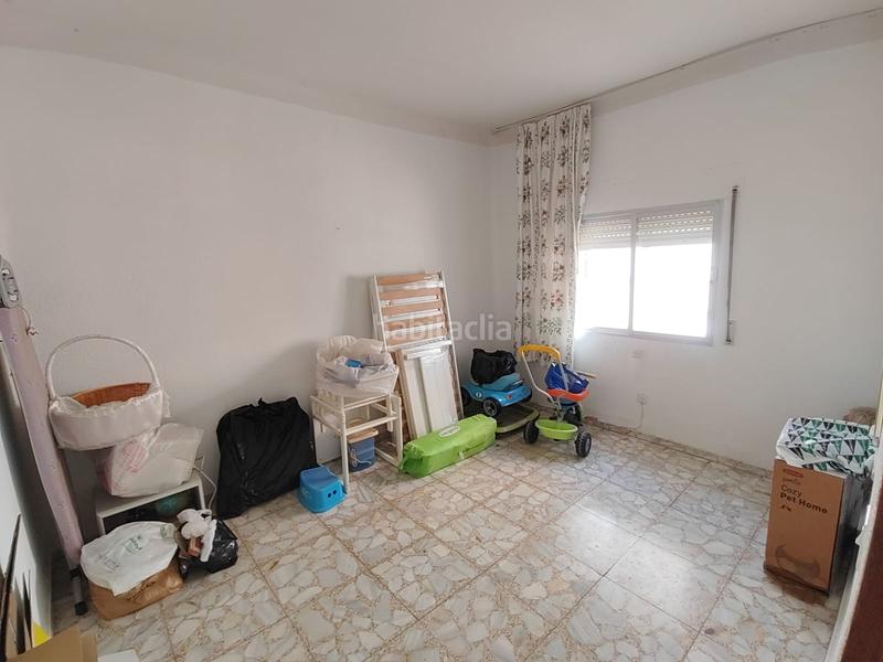 Foto ba13a2c9-cc2e-4b07-8dbe-fd7ee6c2dddf. Casa con riscaldamento in Vírgenes Leganés