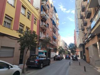 Piso  Calle de los artistas. ¡vivo estudio inmobiliaria vende en exclusiva! piso de 90m2 con