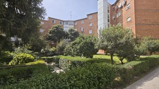 Pis  Calle de pobla de segur. ¡ vivo estudio inmobiliaria vende en exclusiva!